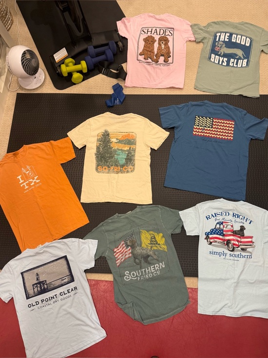 Simply Southern Tops - 8 SOUTHERN Tees!  Adult smalls